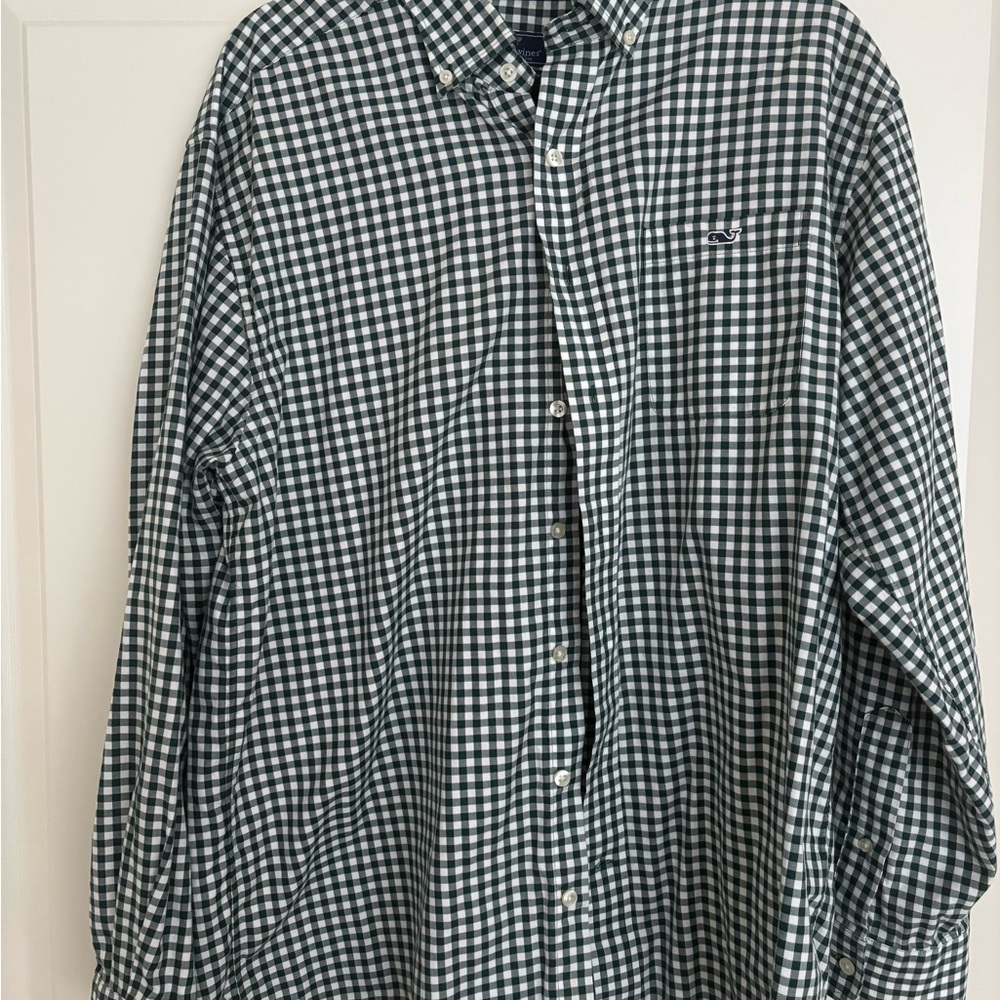 Vineyard Vines Navy and White Checkered Shirt